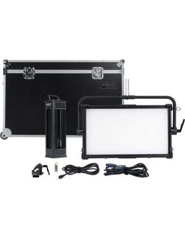 Nanlite Dyno 650C Kit Led Pannello Luce Soft RGBW con Barndoors e Flightcase