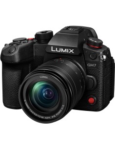 Panasonic Lumix GH7 Mirrorless Camera con obiettivo...