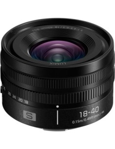 Panasonic Lumix S 18-40mm f/4.5-6.3 Lens (L-Mount)...